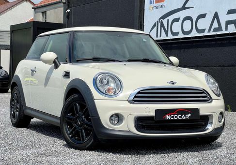 MINI ONE, 2014