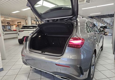 Mercedes-Benz A 180, 2025