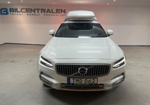 Volvo V90 Cross Country, 2018