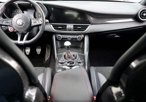 Alfa Romeo Giulia, 2018