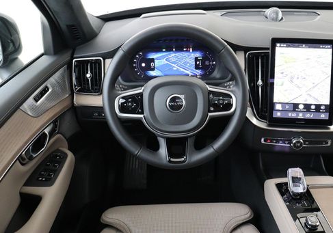 Volvo XC90, 2025 2