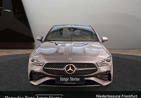 Mercedes-Benz CLA 180, 2026