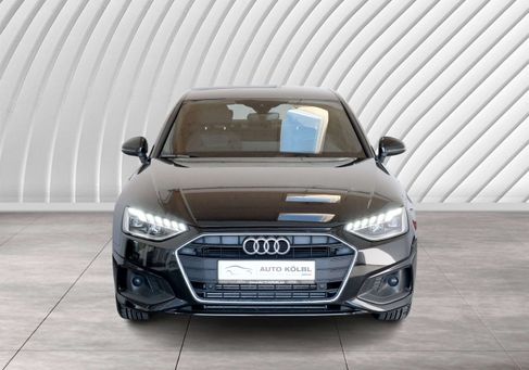 Audi A4, 2022