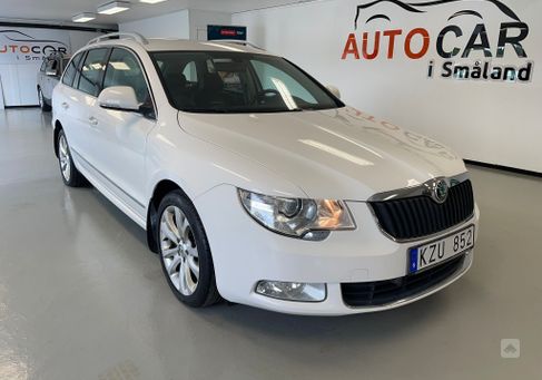 Skoda Superb, 2011