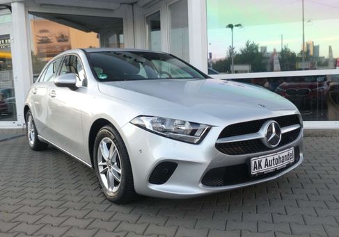 Mercedes-Benz A 180, 2020