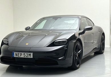 Porsche Taycan, 2022