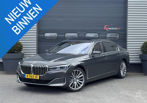BMW 740, 2021