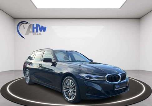 BMW 318, 2022