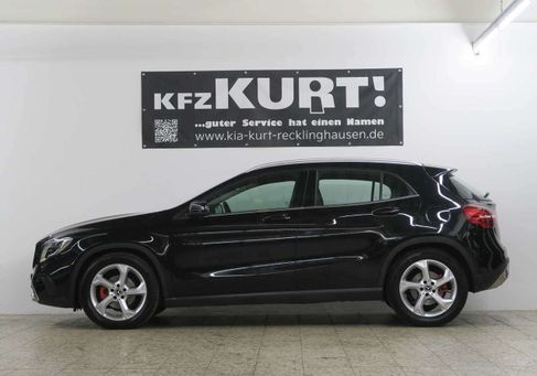 Mercedes-Benz GLA 180, 2020