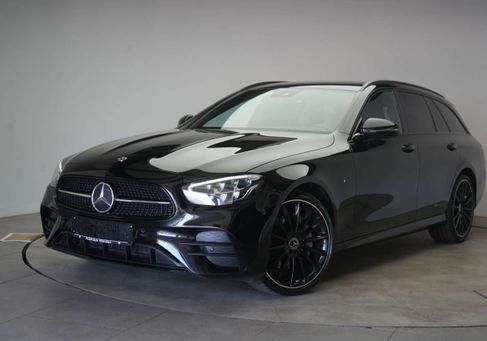 Mercedes-Benz E 300, 2023 3