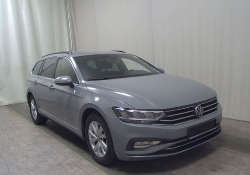 Volkswagen Passat Variant, 2022 3
