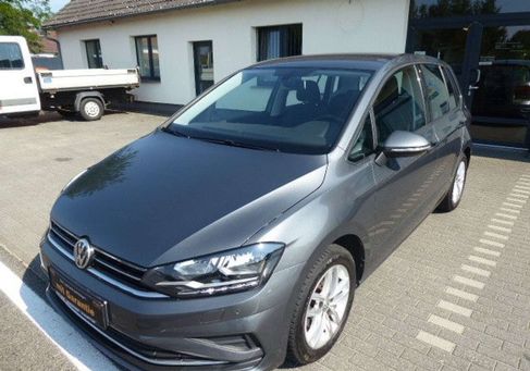 Volkswagen Golf, 2020