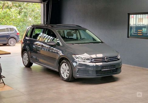 Volkswagen Touran, 2021