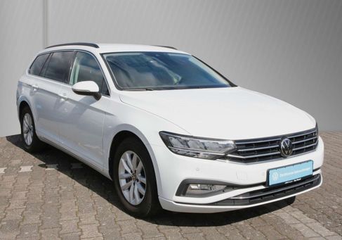 Volkswagen Passat Variant, 2024 3