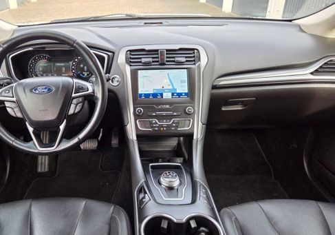 Ford Mondeo, 2020 3