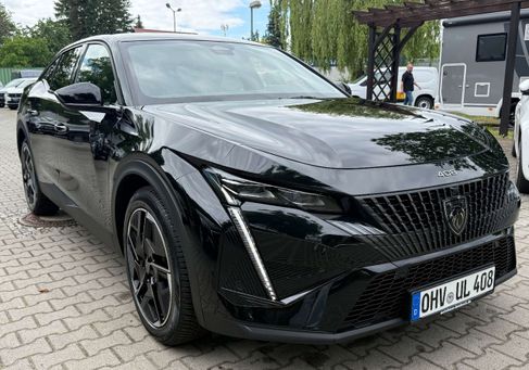 Peugeot 408, 2025