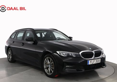 BMW 330, 2021