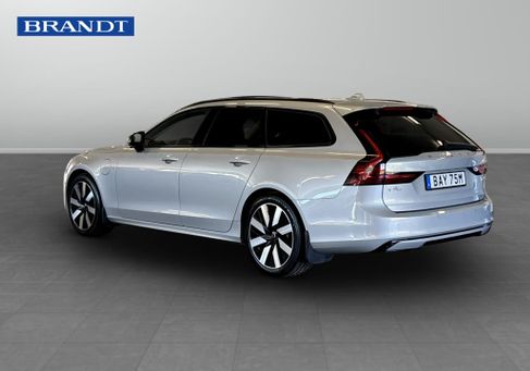 Volvo V90, 2025 2