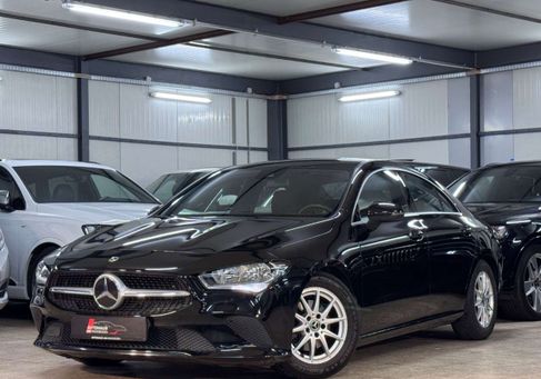 Mercedes-Benz CLA 180, 2022