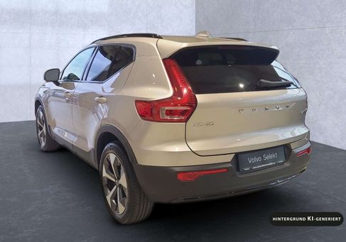 Volvo XC40, 2022 3
