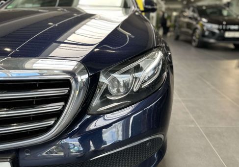 Mercedes-Benz E 300, 2020
