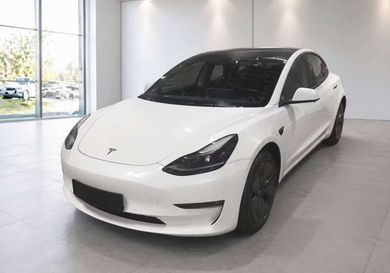 Tesla Model 3, 2022