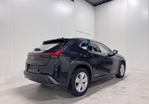 Lexus, 2019