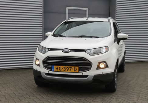 Ford EcoSport, 2015