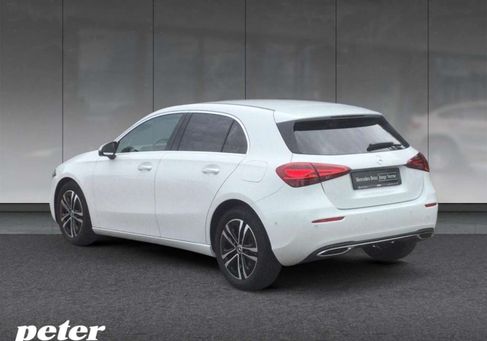 Mercedes-Benz A 220, 2024