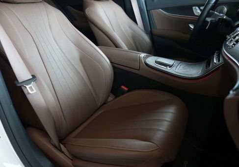 Mercedes-Benz E 200, 2021 2