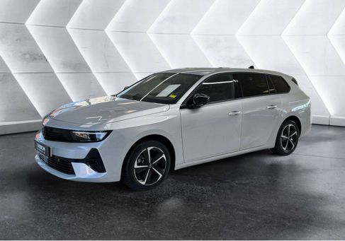 Opel Astra, 2024