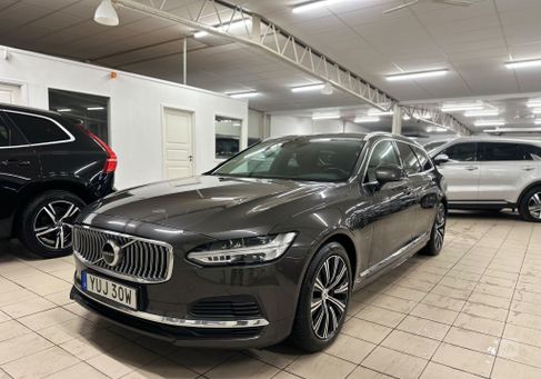 Volvo V90, 2021