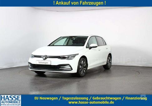 Volkswagen Golf, 2023