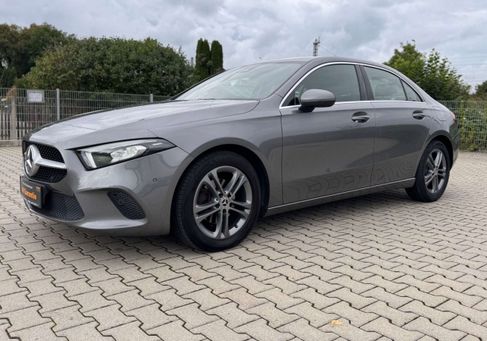 Mercedes-Benz A 180, 2020