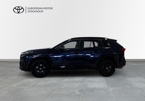 Toyota RAV 4, 2025 3