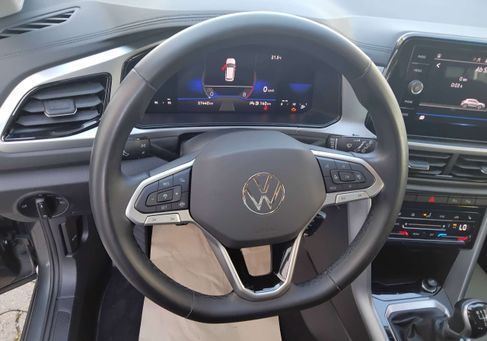 Volkswagen T-Roc, 2023