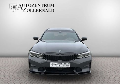 BMW 330, 2022 2