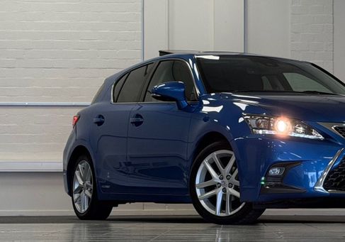Lexus CT 200h, 2017