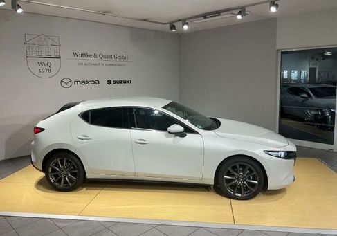 Mazda 3, 2026