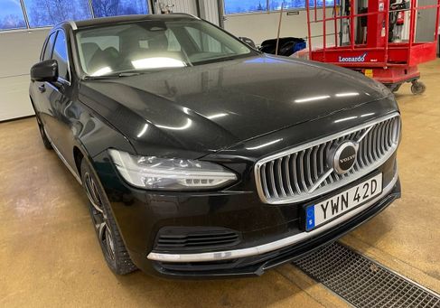 Volvo V90, 2024