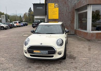 MINI ONE, 2019