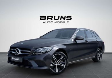 Mercedes-Benz C 300, 2021