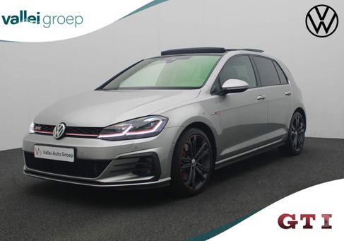 Volkswagen Golf, 2020