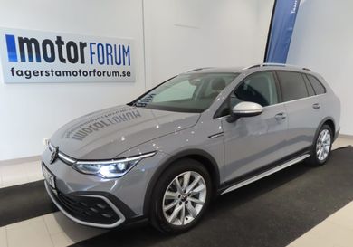 Volkswagen Golf, 2022