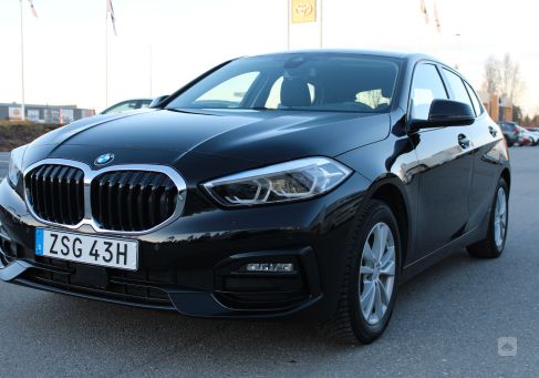 BMW 118, 2023