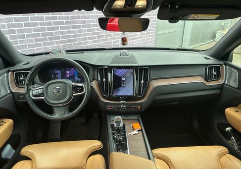Volvo XC60, 2022 3
