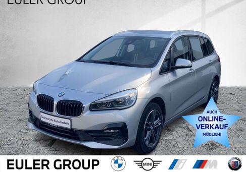 BMW 218, 2019