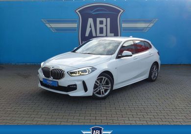 BMW 118, 2020