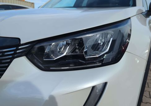 Peugeot 2008, 2022 3