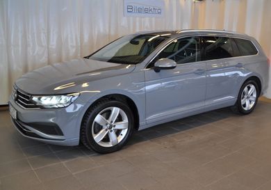 Volkswagen Passat Variant, 2022
